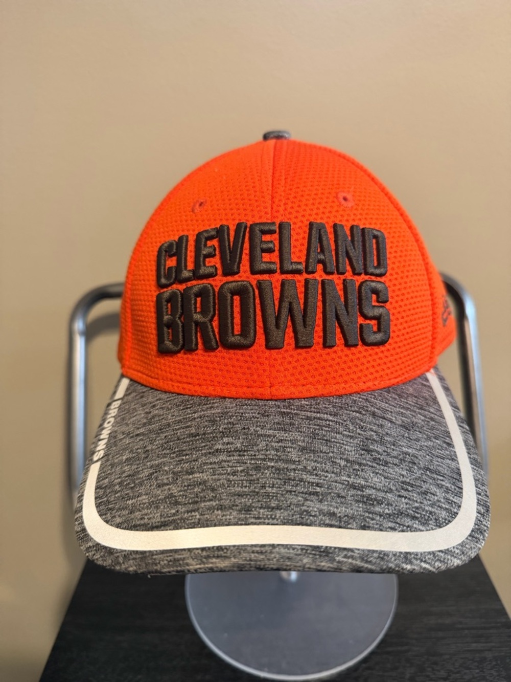 Cleveland Browns New Era 39THIRTY Flex Fit Hat Orange Gray NFL Cap S/M